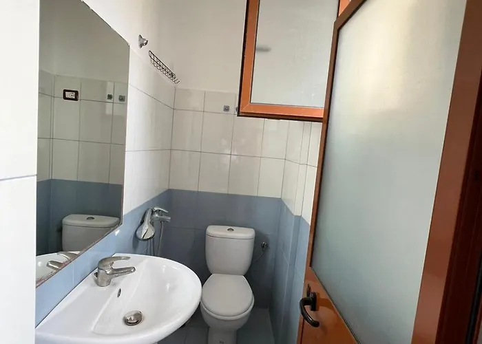 בית הארחה Begaj